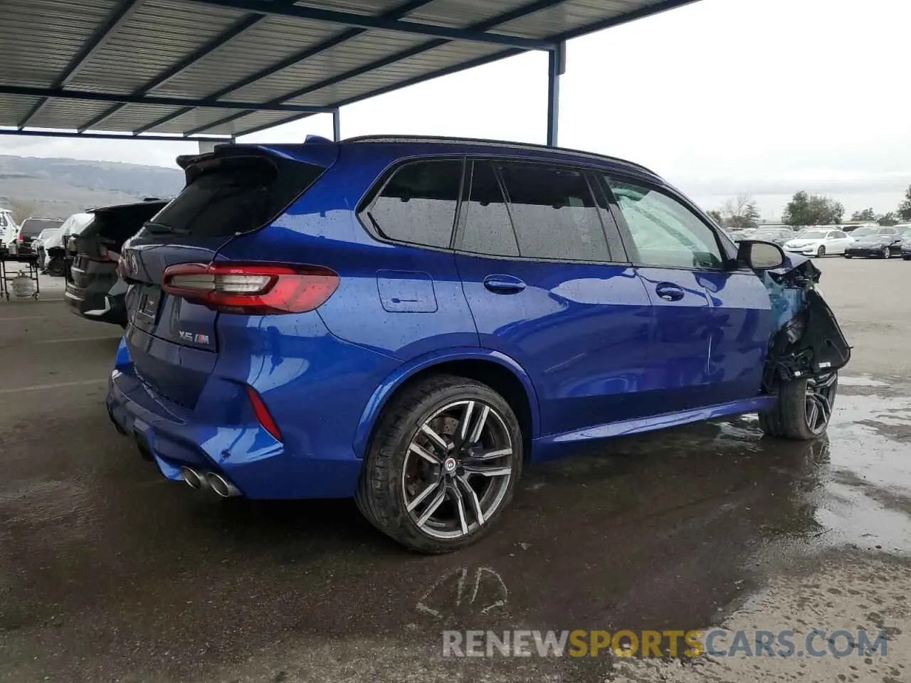 3 fotografías del automóvil dañado 5YMJU0C08P9R37020 BMW X5 2023