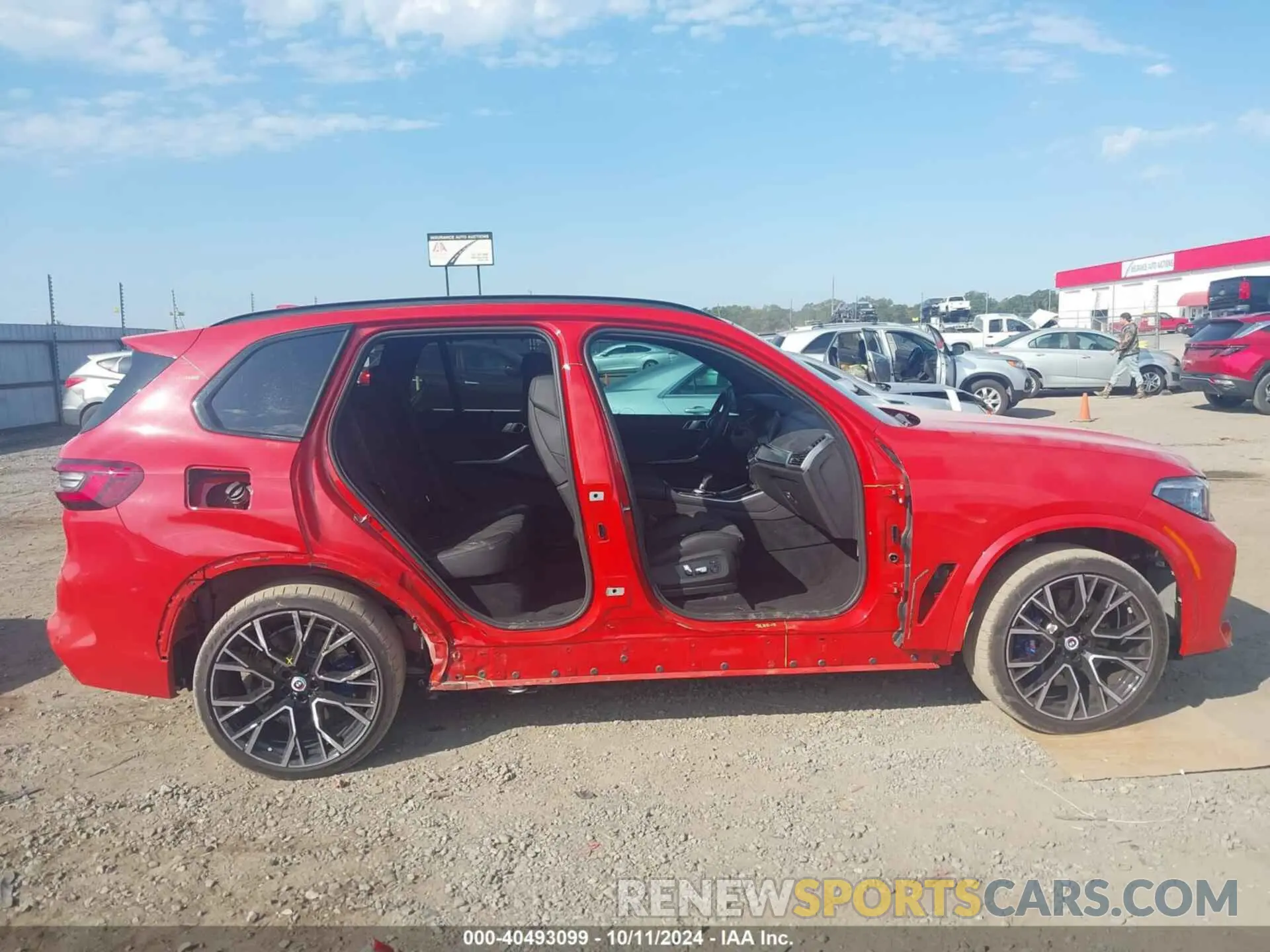 14 fotografías del automóvil dañado 5YMJU0C0XP9P12288 BMW X5 2023