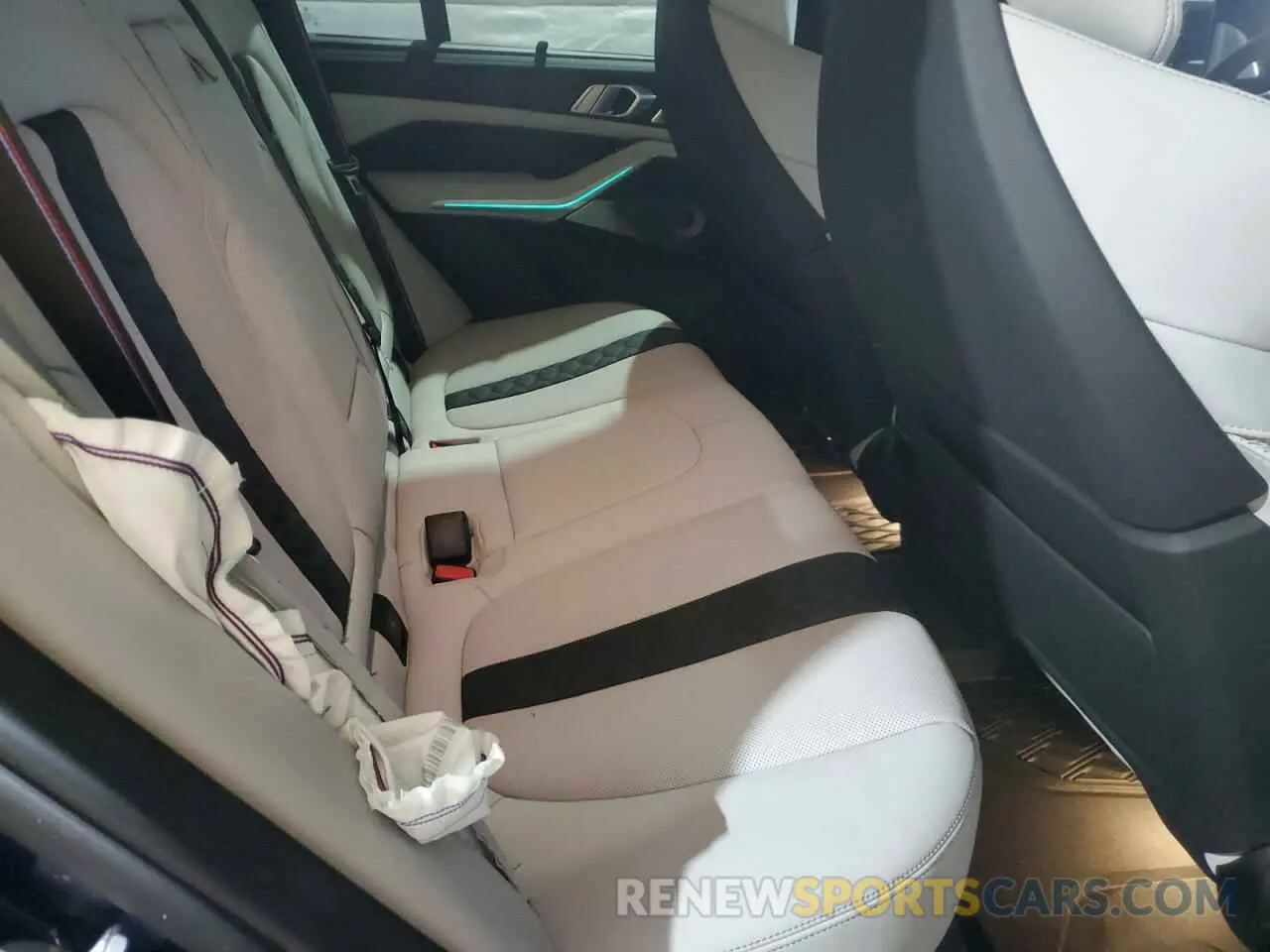 11 fotografías del automóvil dañado 5YMJU0C0XP9P85323 BMW X5 2023