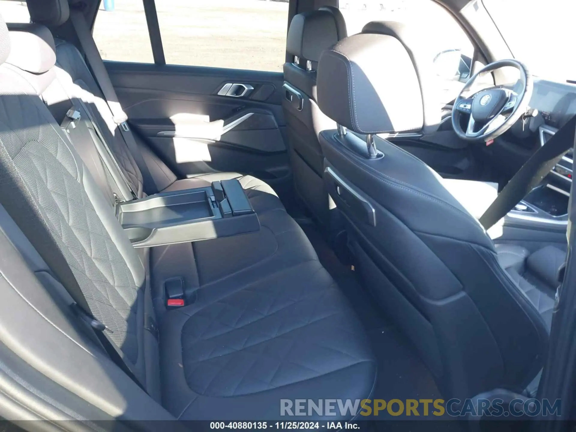 8 fotografías del automóvil dañado 5UX13EU00R9V52785 BMW X5 2024