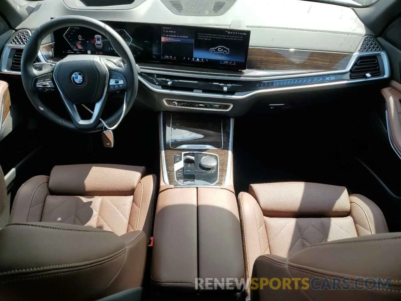 8 fotografías del automóvil dañado 5UX13EU03R9T56646 BMW X5 2024