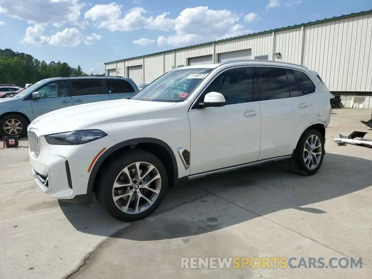 1 fotografías del automóvil dañado 5UX13EU05R9S49811 BMW X5 2024