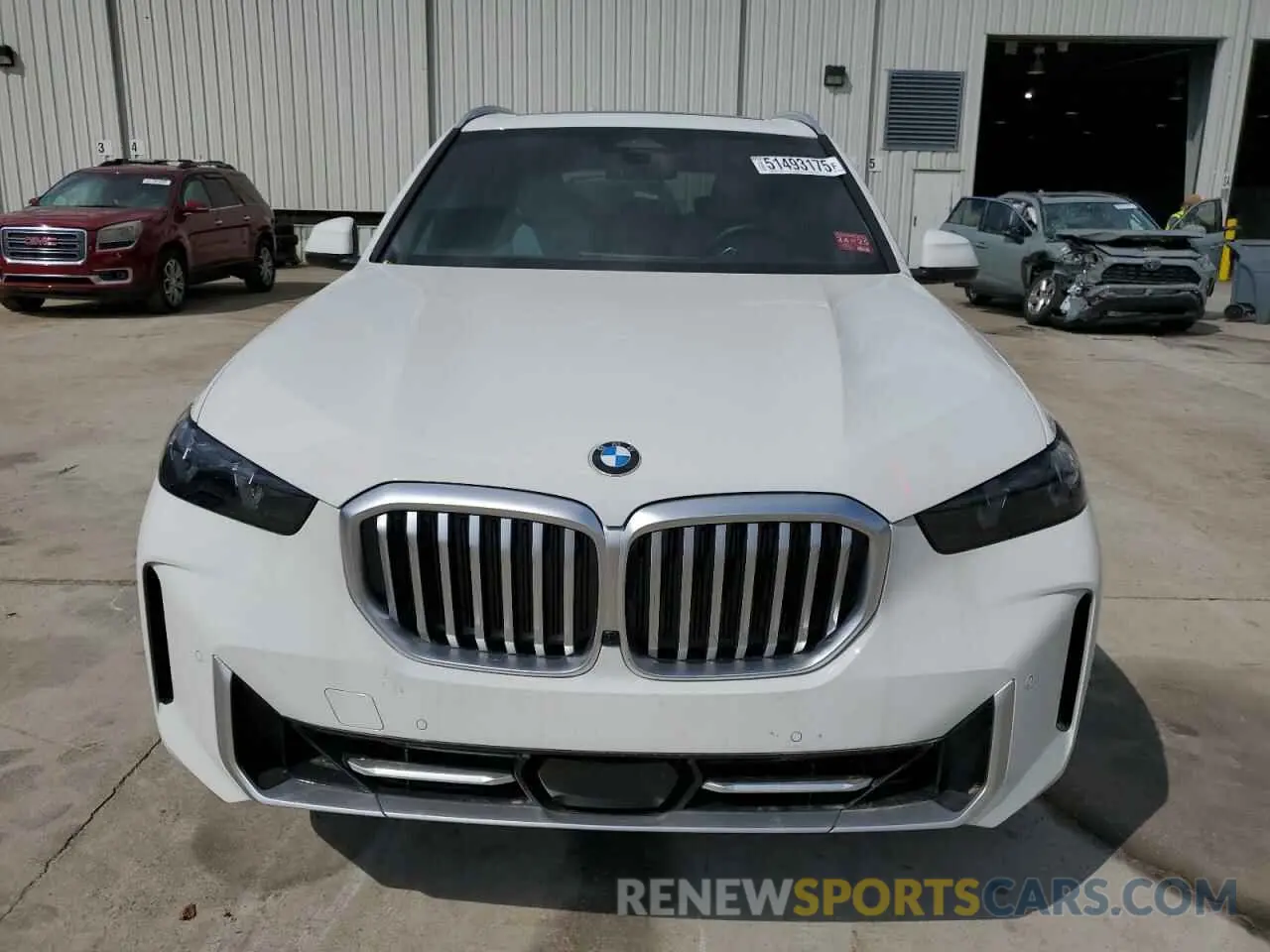 5 fotografías del automóvil dañado 5UX13EU05R9S49811 BMW X5 2024