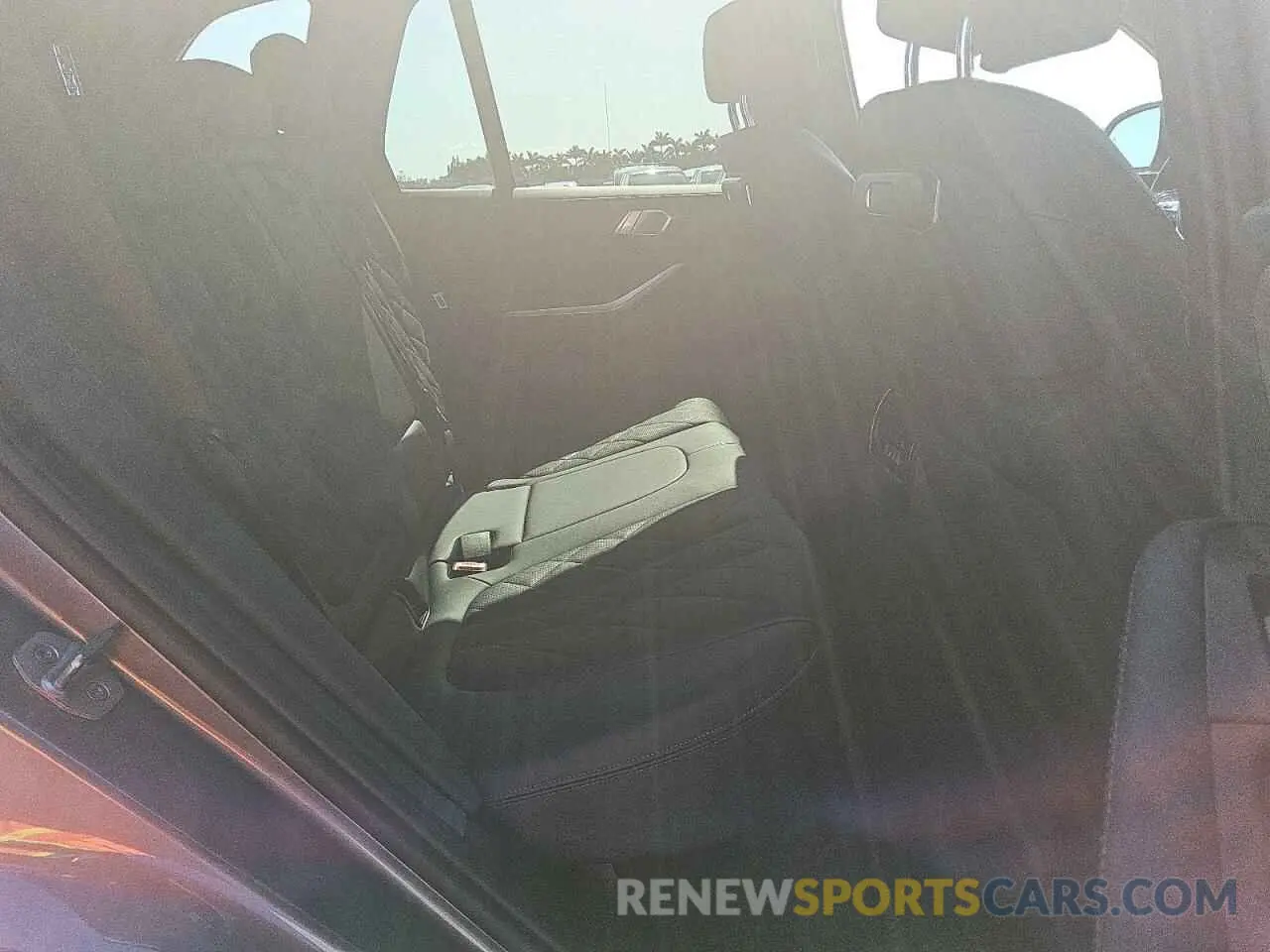 10 fotografías del automóvil dañado 5UX13EU05R9T35765 BMW X5 2024