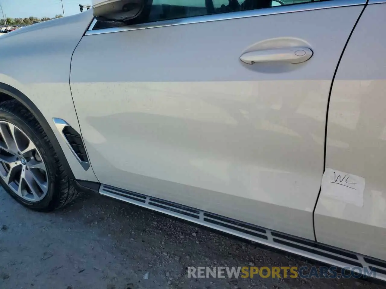13 fotografías del automóvil dañado 5UX13EU05R9U32237 BMW X5 2024