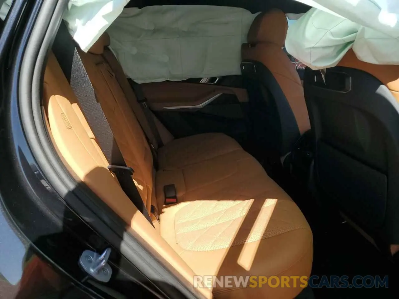 10 fotografías del automóvil dañado 5UX13EU05R9U55940 BMW X5 2024