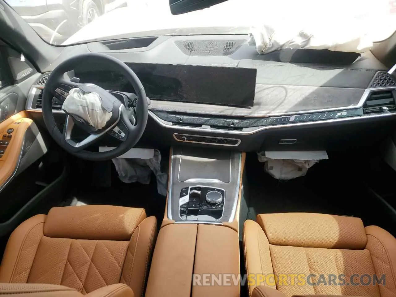 8 fotografías del automóvil dañado 5UX13EU05R9U55940 BMW X5 2024