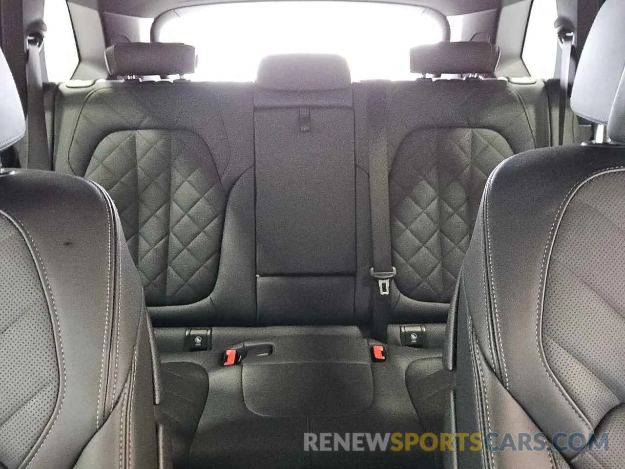 10 fotografías del automóvil dañado 5UX13EU05R9V10497 BMW X5 2024