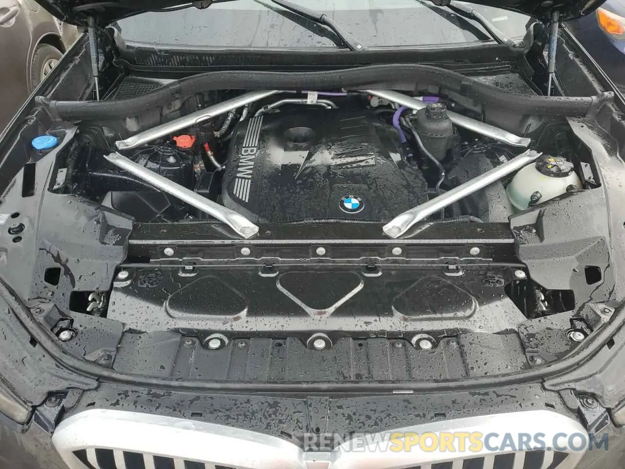 11 fotografías del automóvil dañado 5UX13EU05R9V47792 BMW X5 2024
