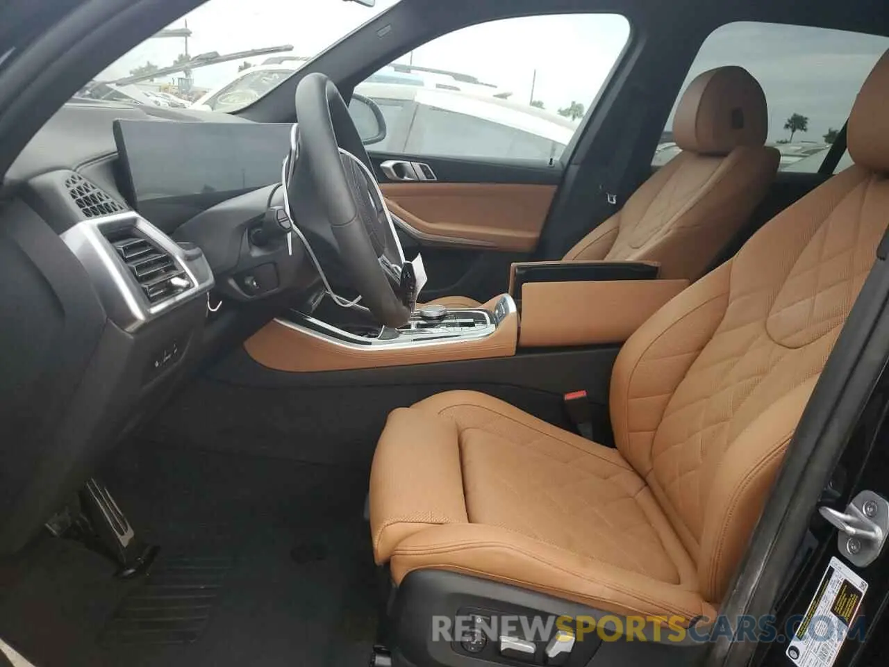 7 fotografías del automóvil dañado 5UX13EU05R9V47792 BMW X5 2024
