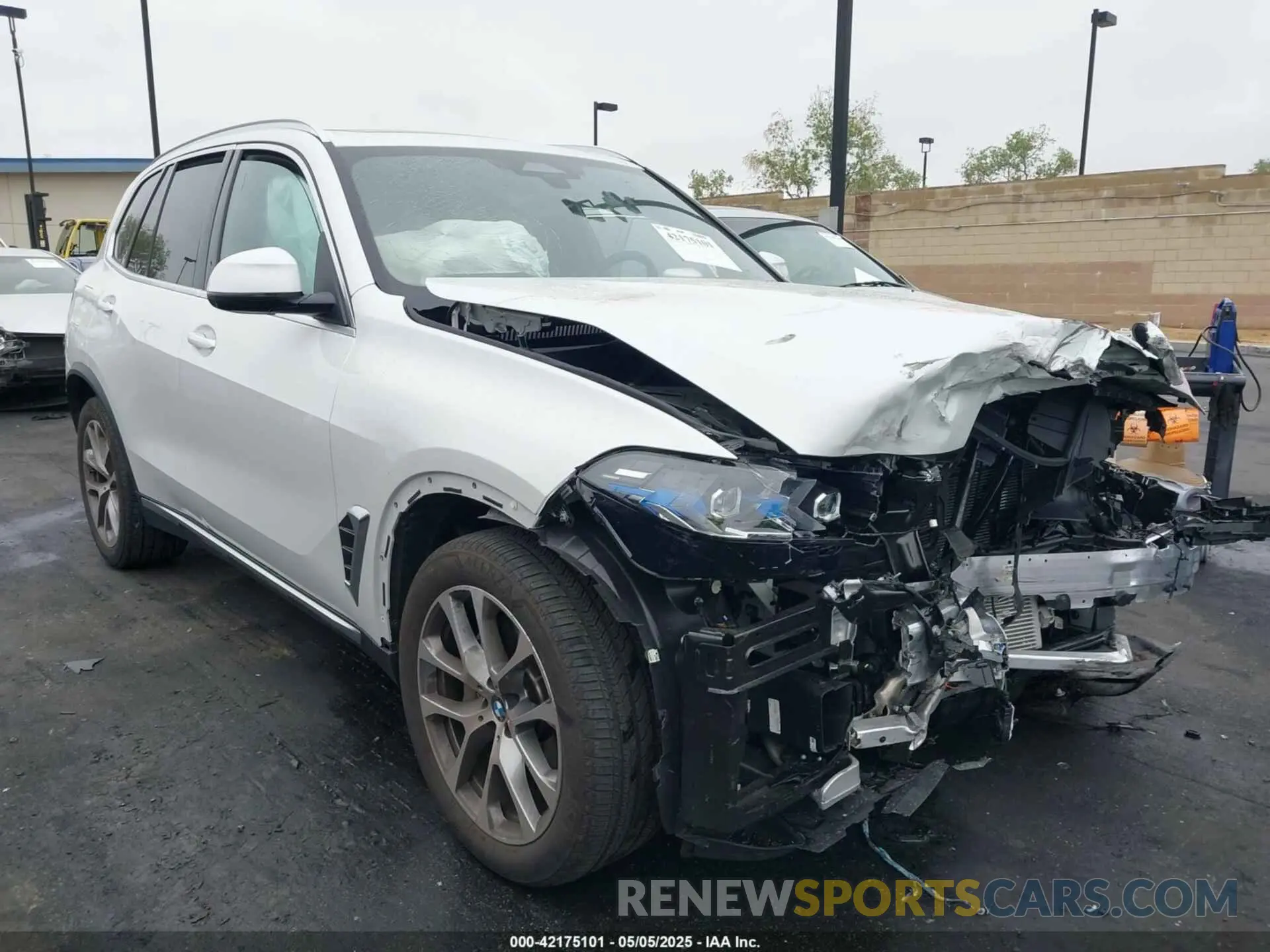 1 fotografías del automóvil dañado 5UX13EU06R9T97787 BMW X5 2024