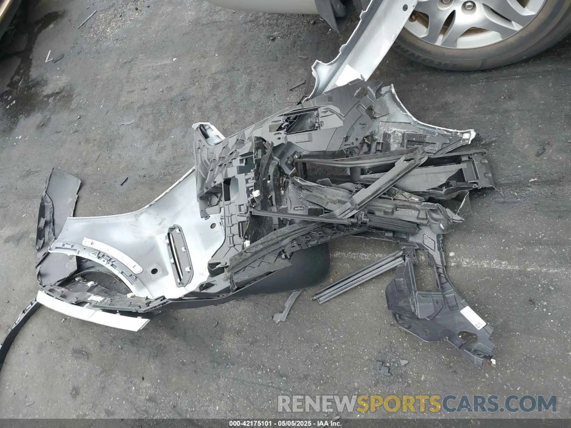 12 fotografías del automóvil dañado 5UX13EU06R9T97787 BMW X5 2024