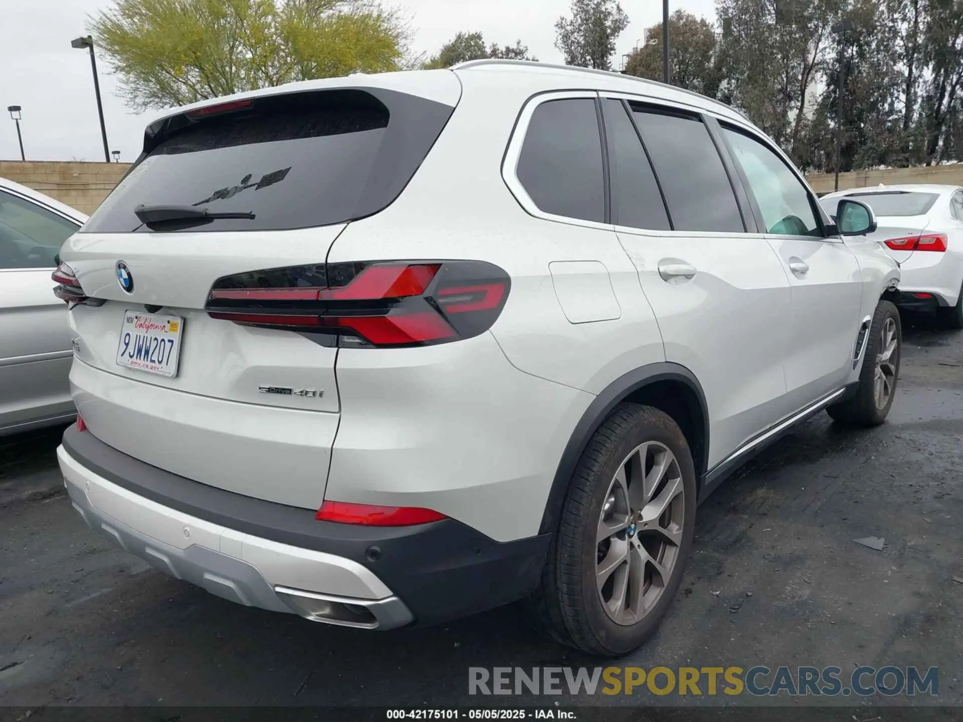 4 fotografías del automóvil dañado 5UX13EU06R9T97787 BMW X5 2024