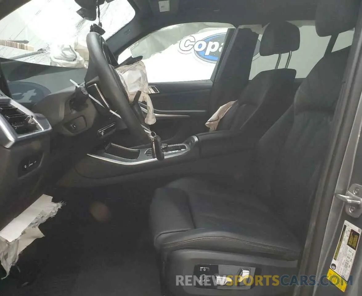 7 fotografías del automóvil dañado 5UX13EU07R9T68086 BMW X5 2024