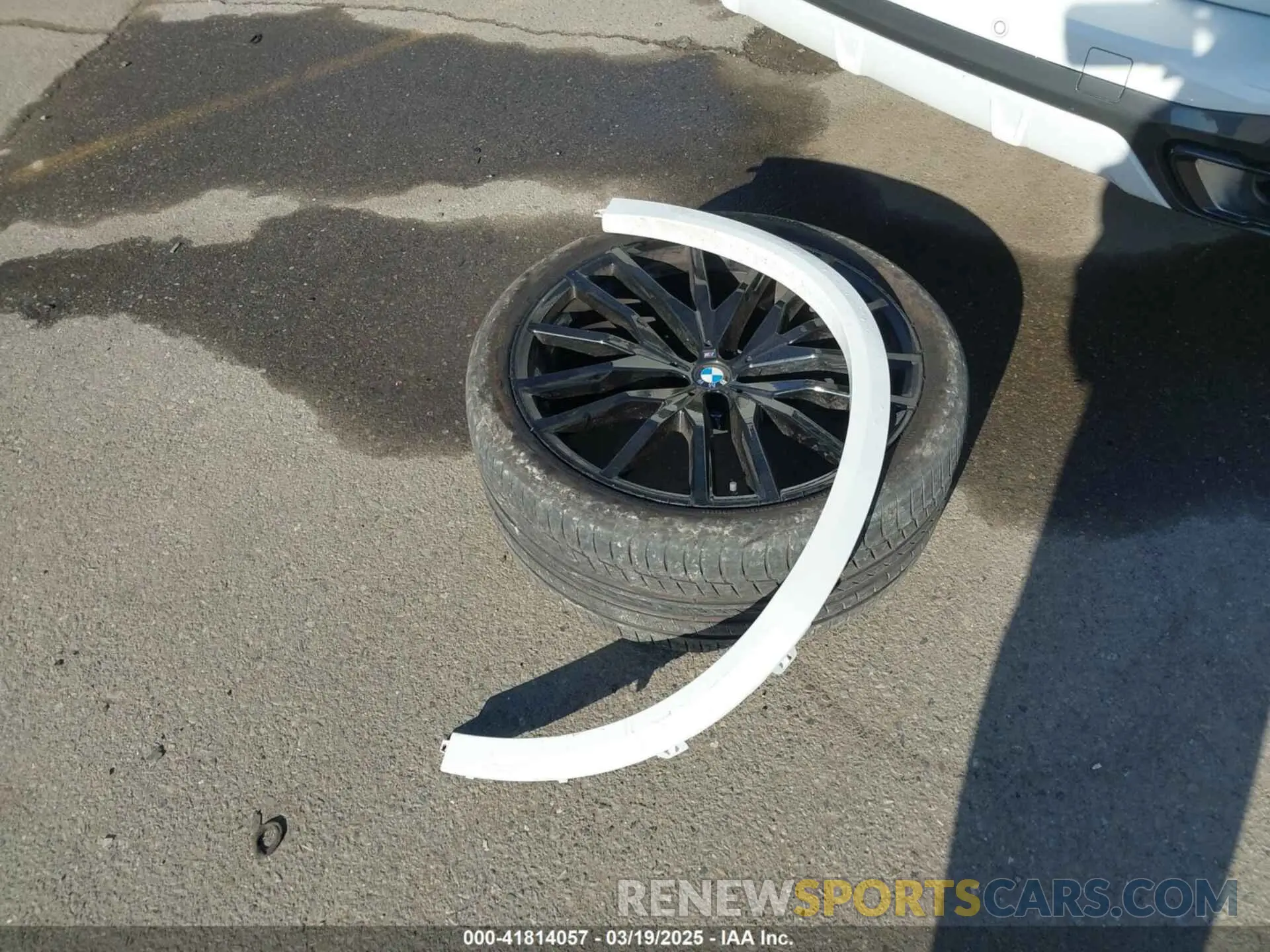 12 fotografías del automóvil dañado 5UX13EU08R9U51221 BMW X5 2024