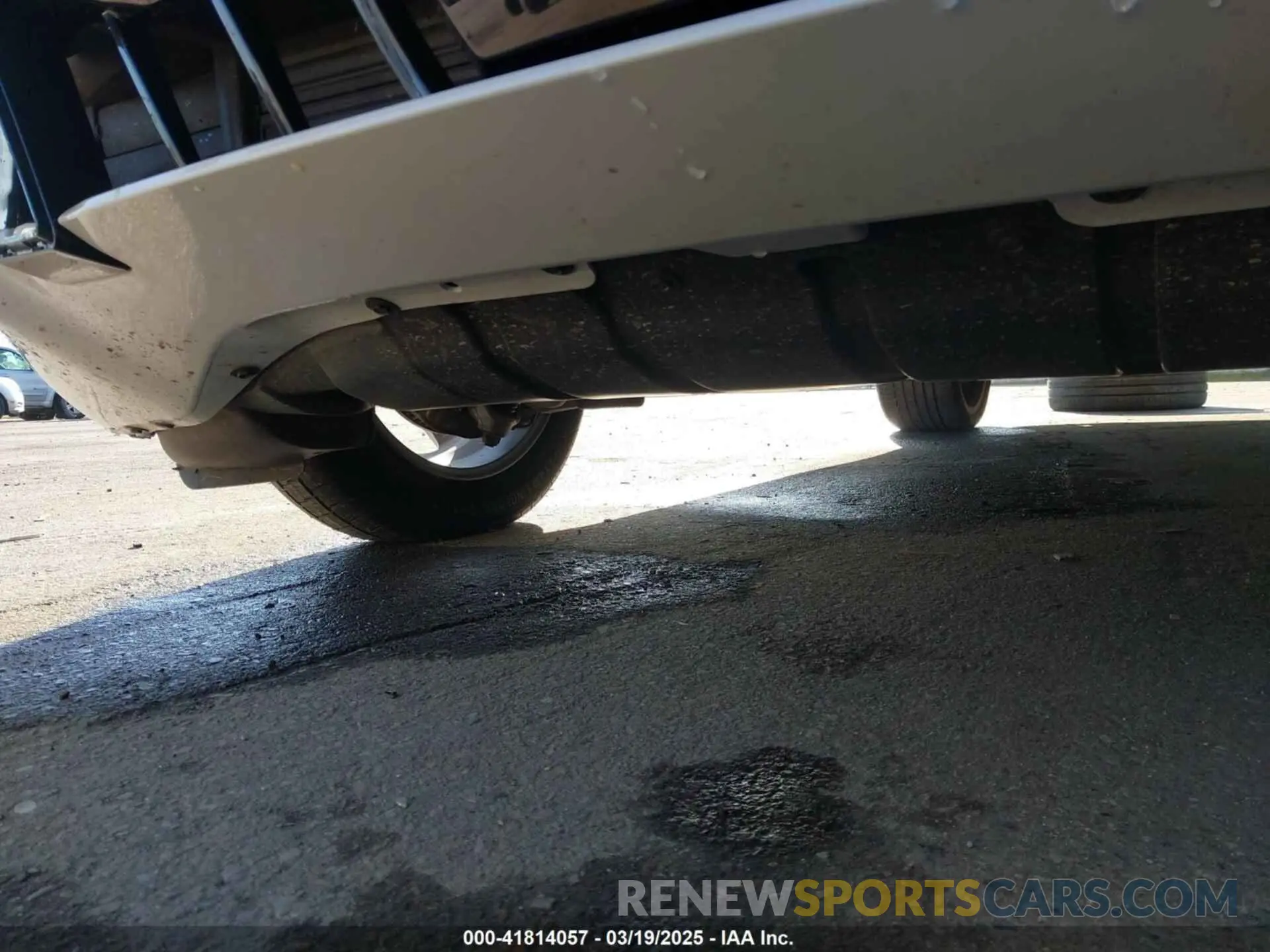 21 fotografías del automóvil dañado 5UX13EU08R9U51221 BMW X5 2024