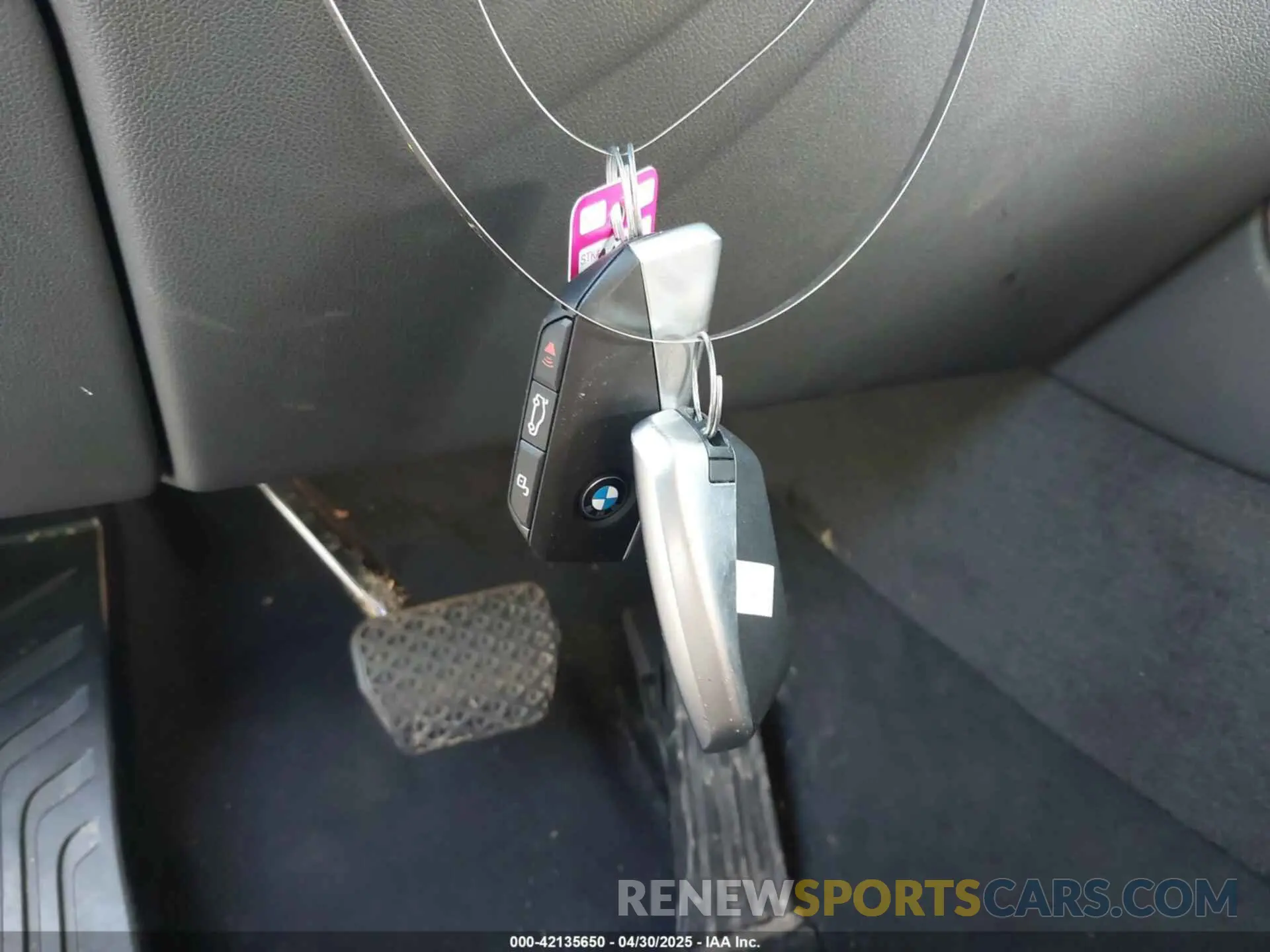 11 fotografías del automóvil dañado 5UX23EU00R9V34355 BMW X5 2024