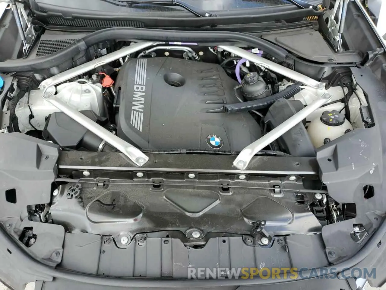 11 fotografías del automóvil dañado 5UX23EU01R9T65592 BMW X5 2024
