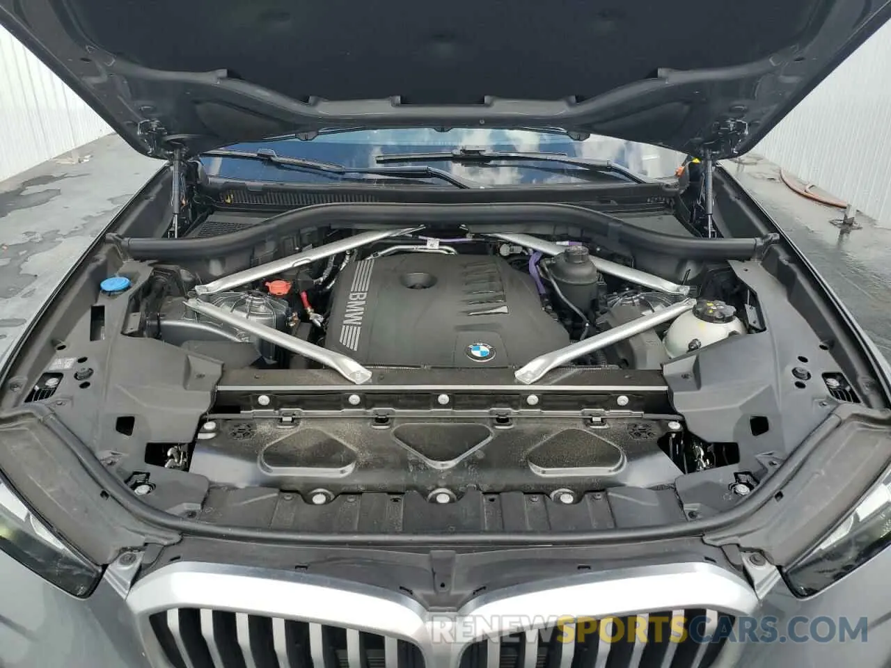 11 fotografías del automóvil dañado 5UX23EU02R9T34545 BMW X5 2024