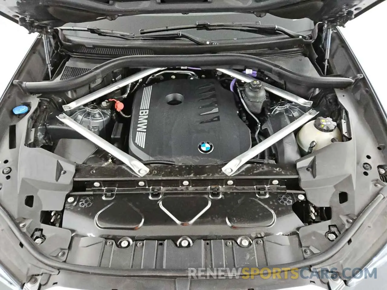 12 fotografías del automóvil dañado 5UX23EU02R9U22690 BMW X5 2024