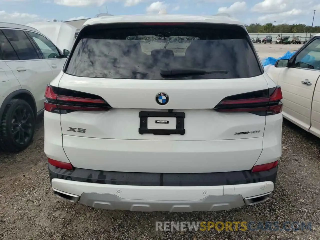 6 fotografías del automóvil dañado 5UX23EU03R9S37421 BMW X5 2024
