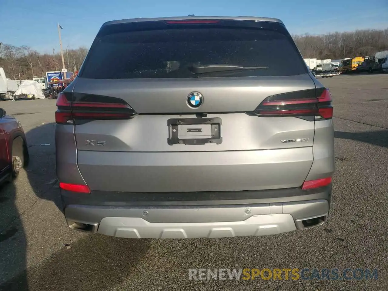 6 fotografías del automóvil dañado 5UX23EU03R9U70540 BMW X5 2024