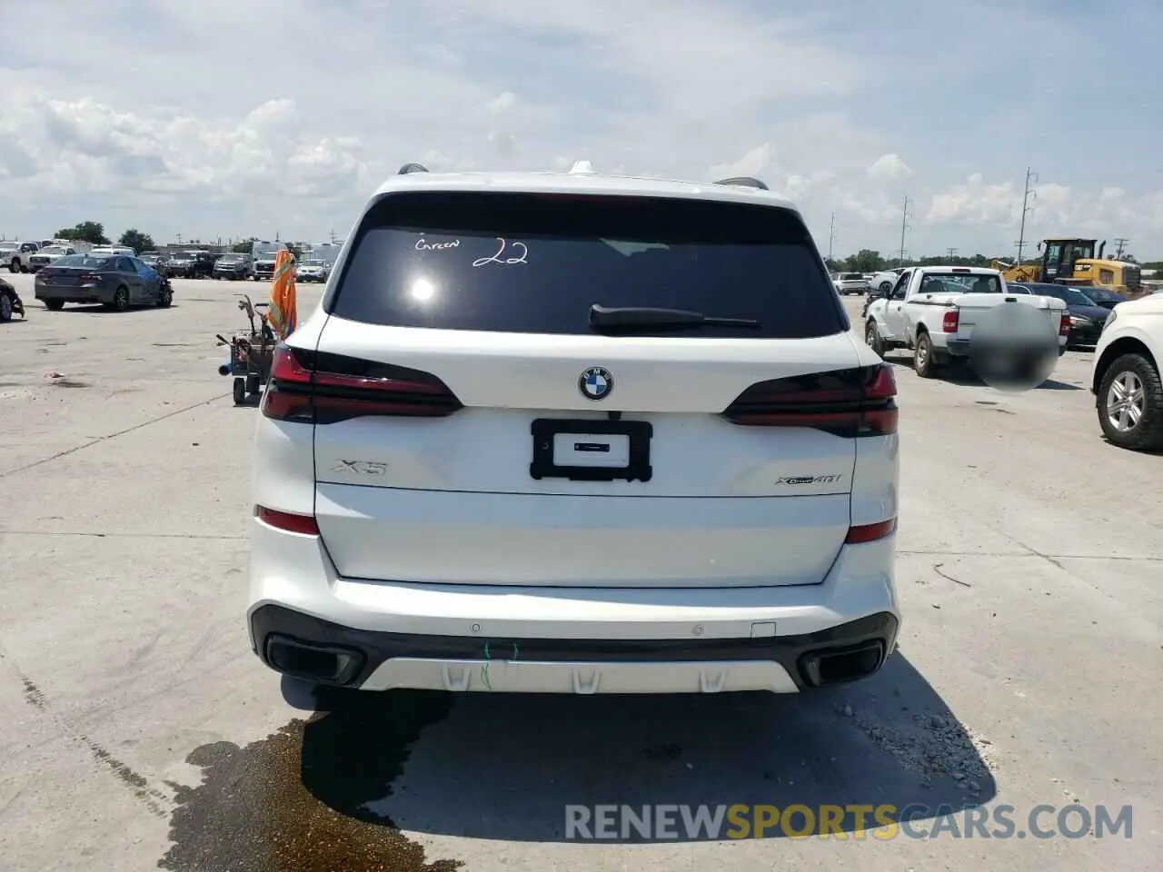 6 fotografías del automóvil dañado 5UX23EU03R9U83823 BMW X5 2024
