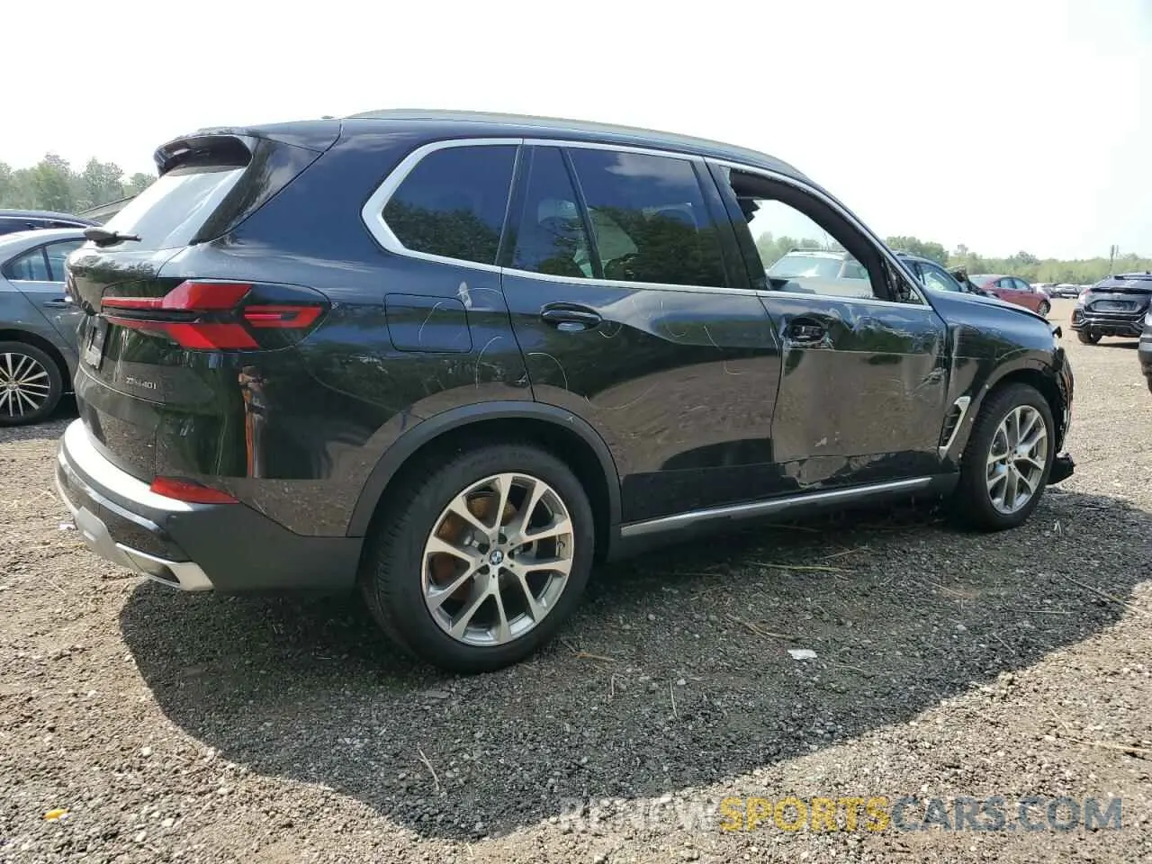 3 fotografías del automóvil dañado 5UX23EU05R9T29484 BMW X5 2024
