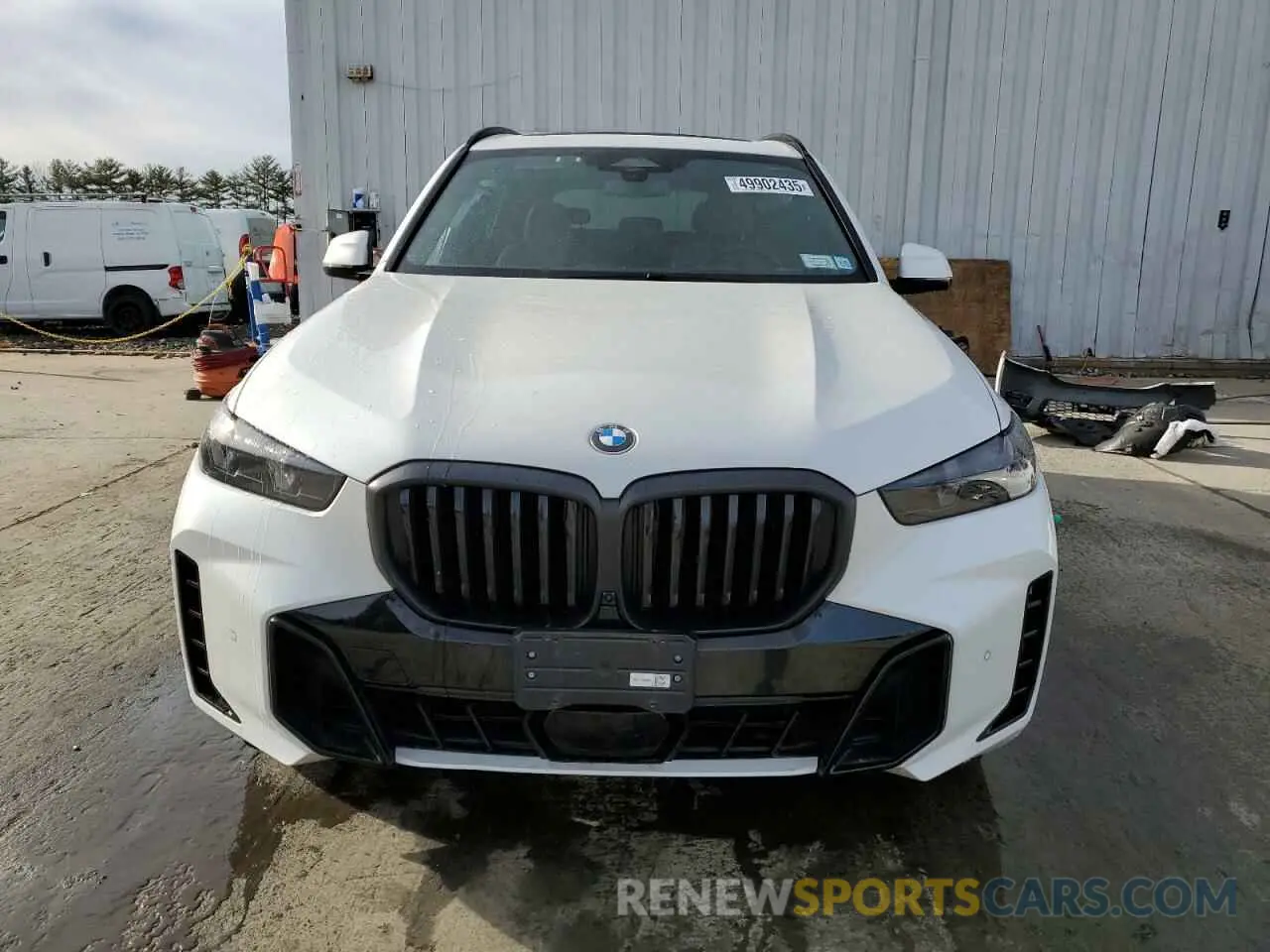 5 fotografías del automóvil dañado 5UX23EU05R9U48829 BMW X5 2024