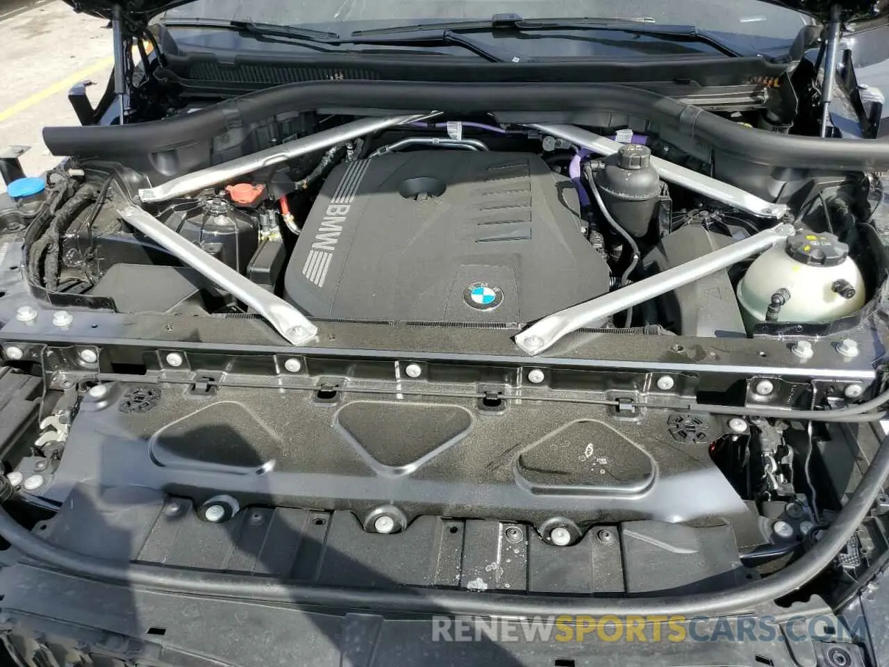 12 fotografías del automóvil dañado 5UX23EU05R9V60384 BMW X5 2024