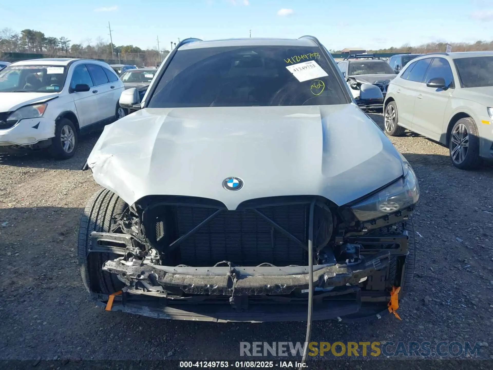 12 fotografías del automóvil dañado 5UX23EU05R9V77508 BMW X5 2024