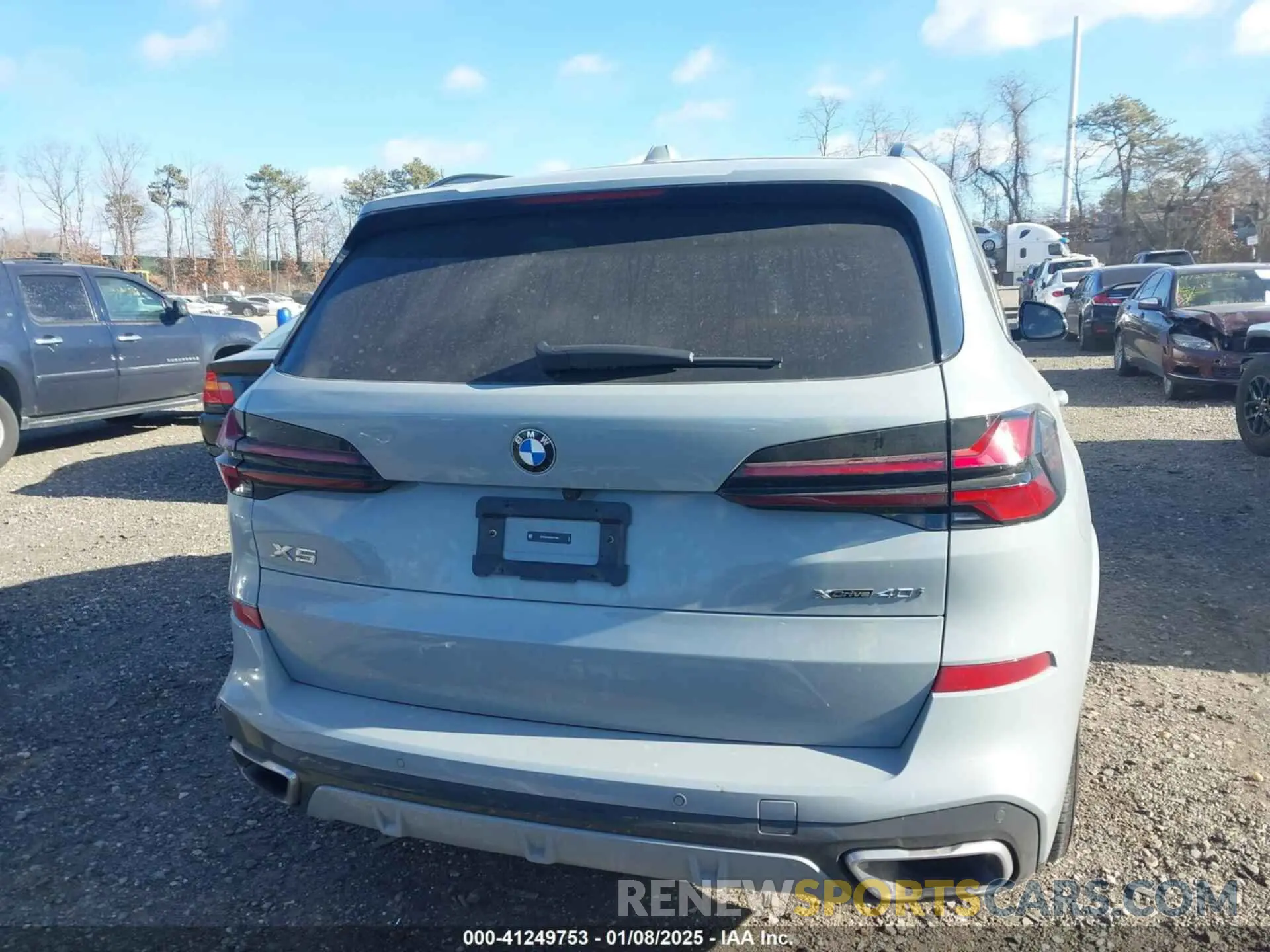16 fotografías del automóvil dañado 5UX23EU05R9V77508 BMW X5 2024