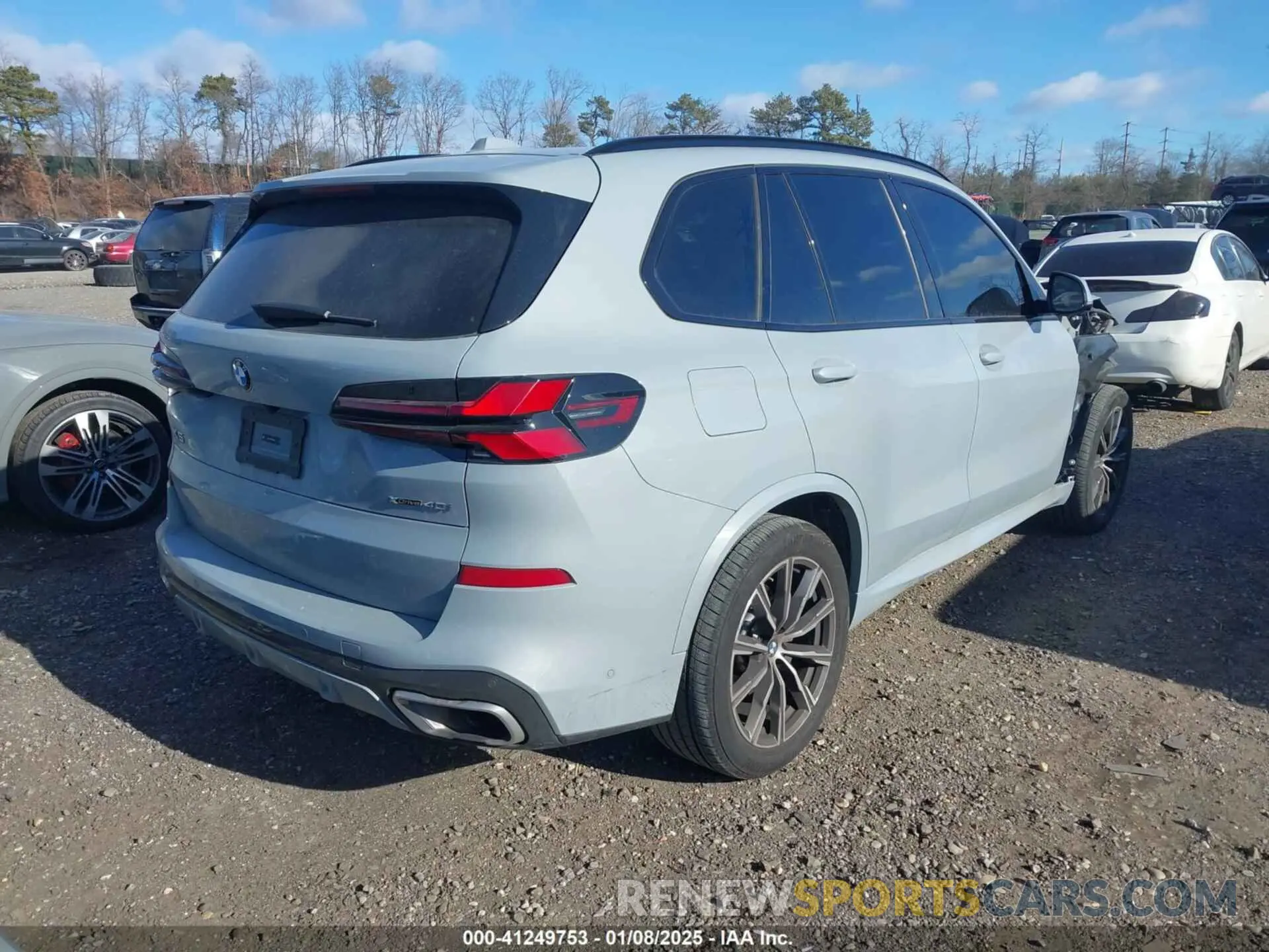 4 fotografías del automóvil dañado 5UX23EU05R9V77508 BMW X5 2024