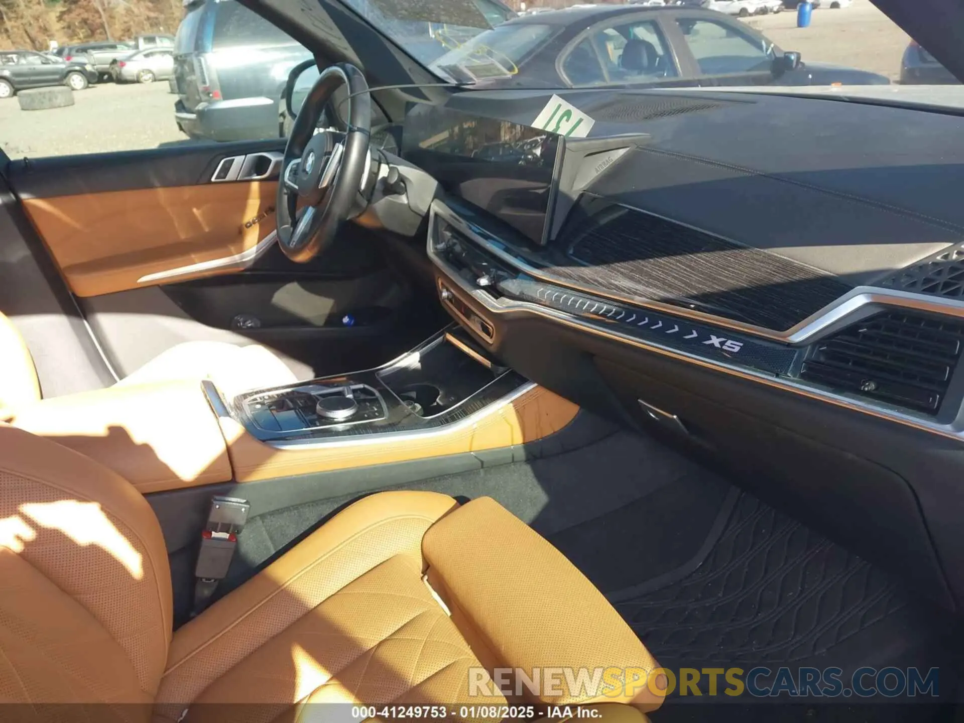 5 fotografías del automóvil dañado 5UX23EU05R9V77508 BMW X5 2024