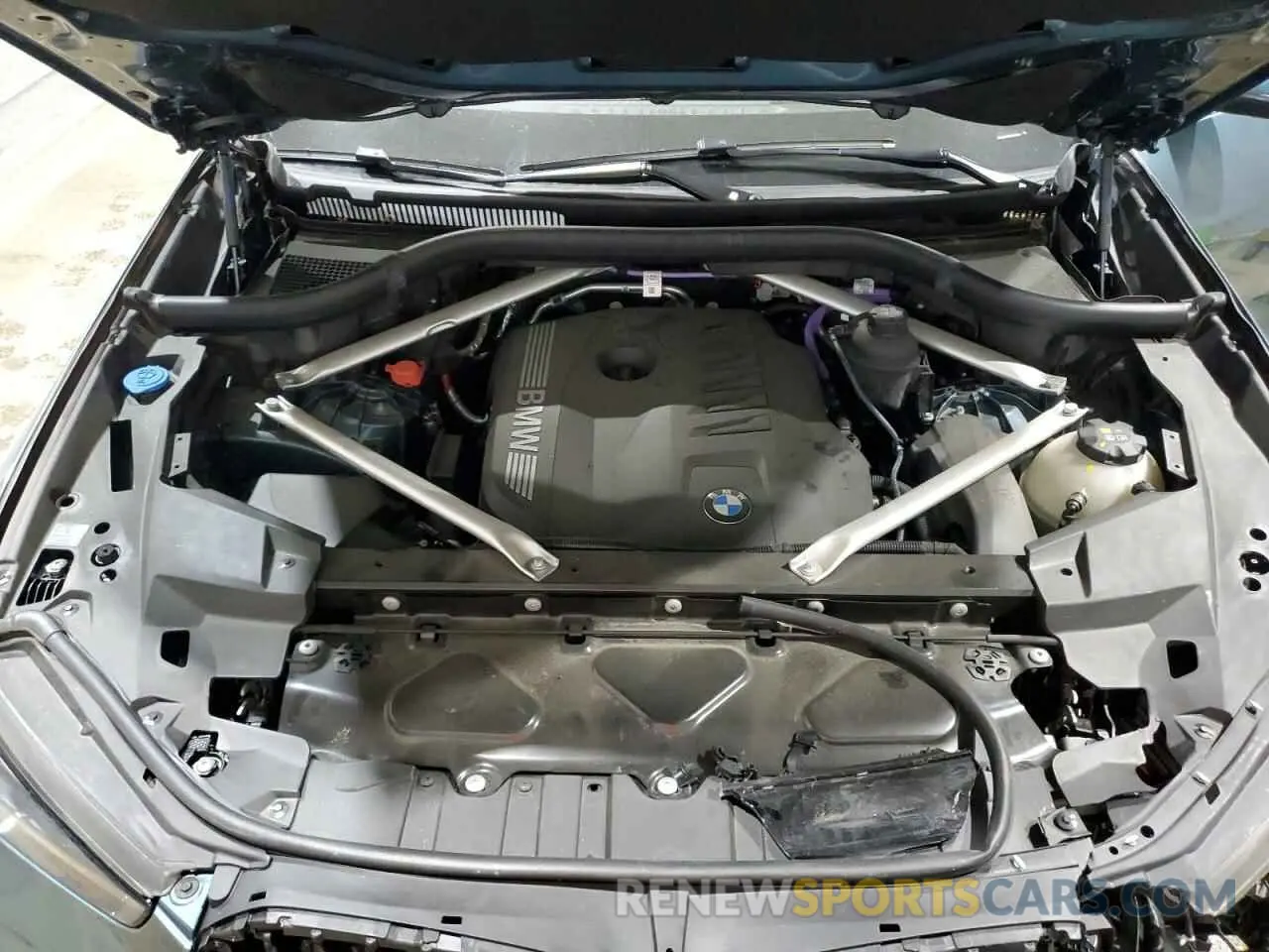 12 fotografías del automóvil dañado 5UX23EU06R9S35422 BMW X5 2024