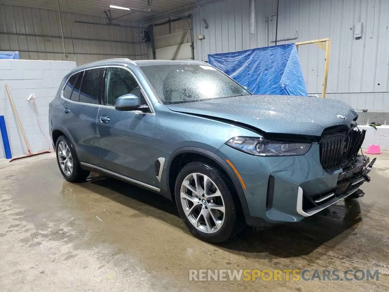 4 fotografías del automóvil dañado 5UX23EU06R9S35422 BMW X5 2024