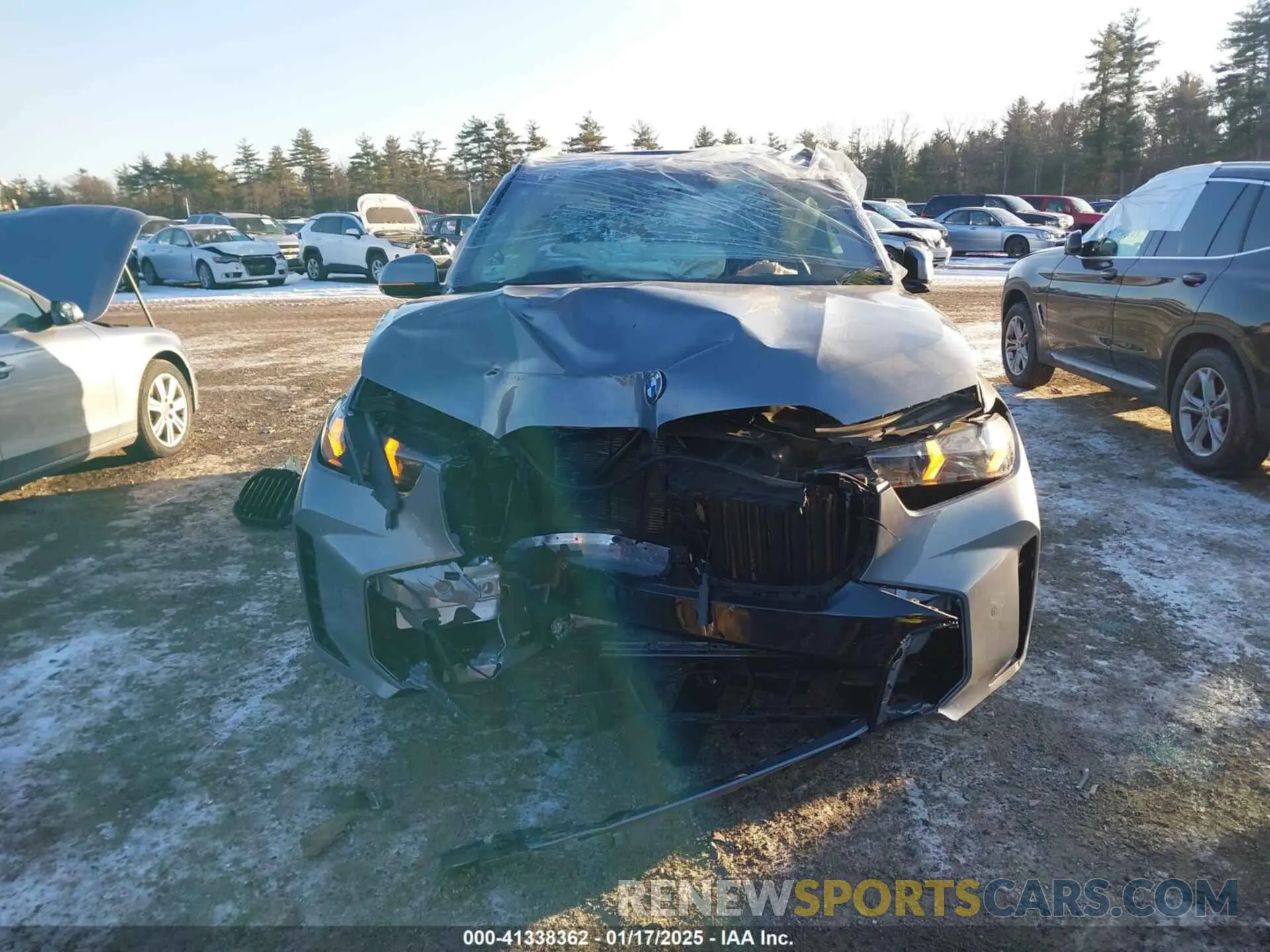 12 fotografías del automóvil dañado 5UX23EU06R9T45953 BMW X5 2024