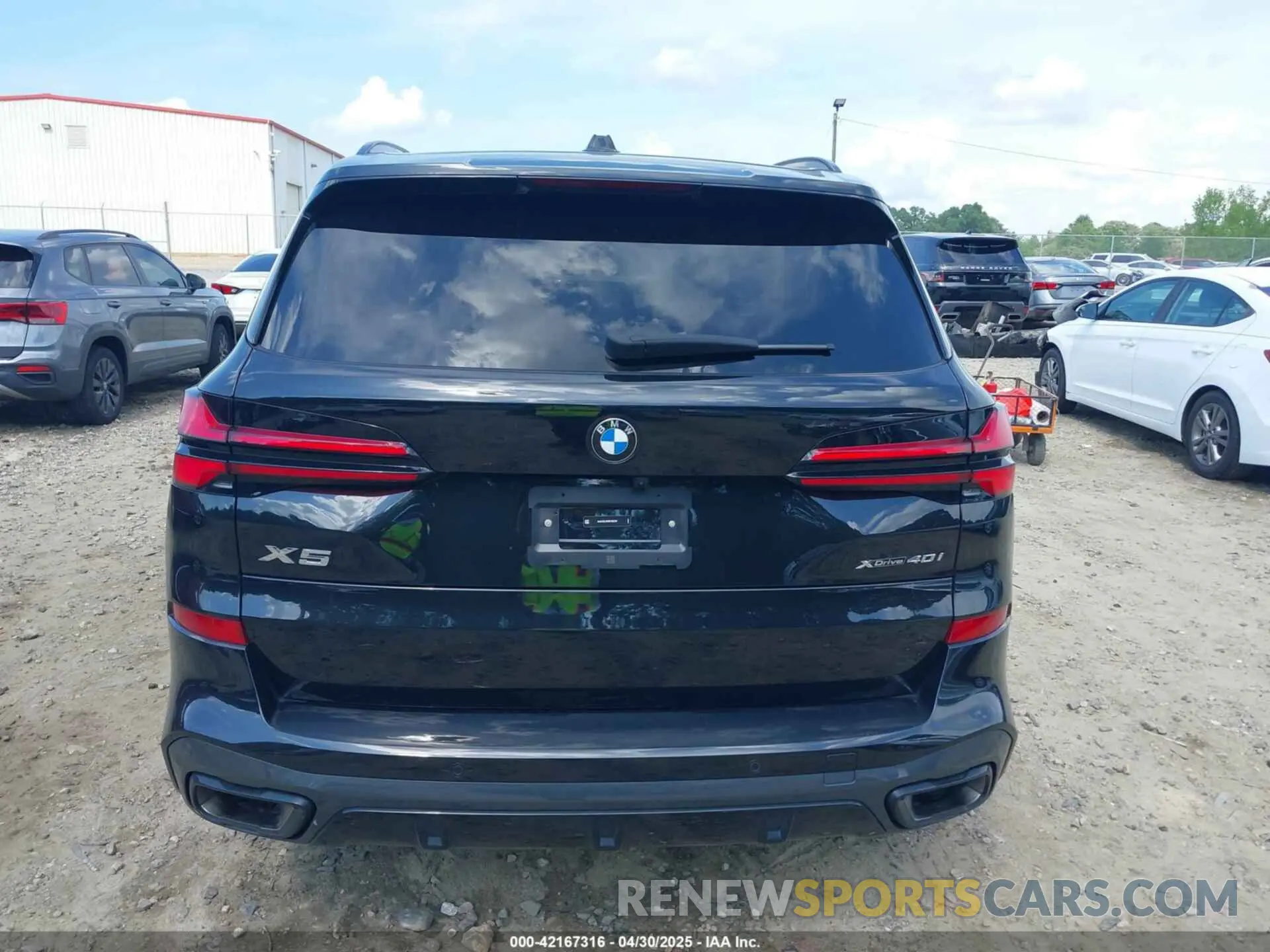16 fotografías del automóvil dañado 5UX23EU06R9T86258 BMW X5 2024