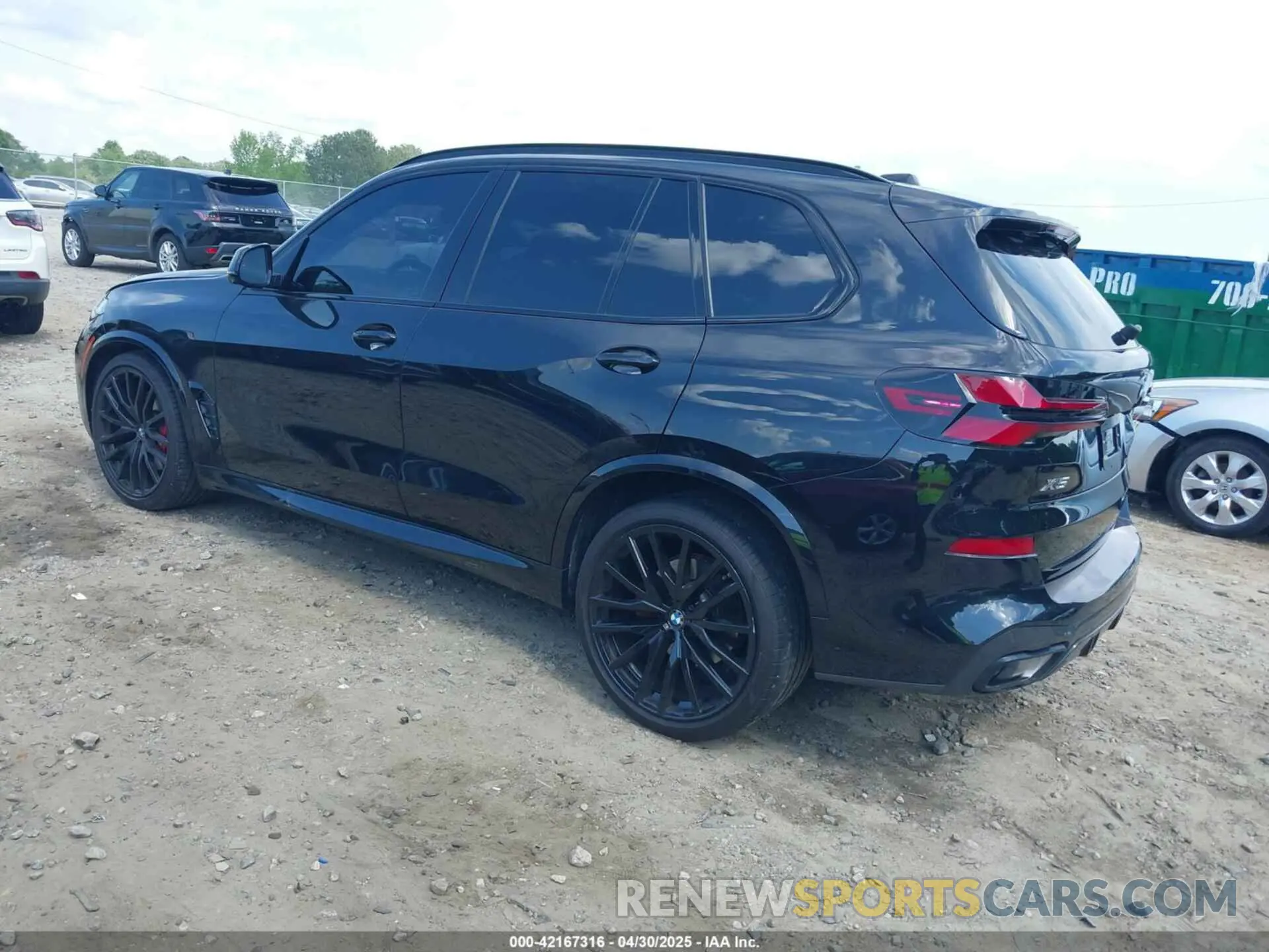 3 fotografías del automóvil dañado 5UX23EU06R9T86258 BMW X5 2024