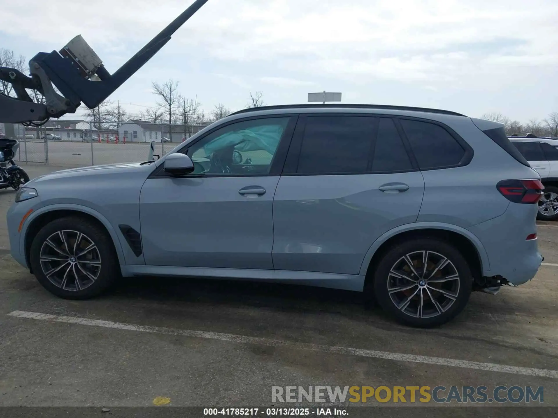 15 fotografías del automóvil dañado 5UX23EU06R9U85520 BMW X5 2024