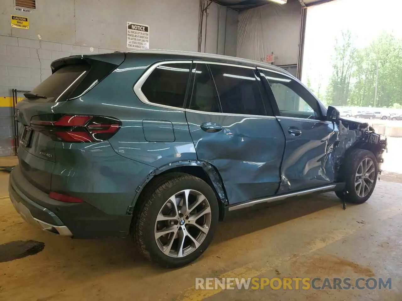 3 fotografías del automóvil dañado 5UX23EU07R9U87468 BMW X5 2024