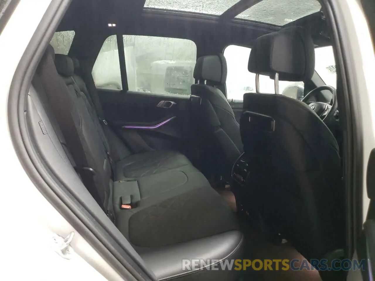 10 fotografías del automóvil dañado 5UX23EU07R9V40346 BMW X5 2024