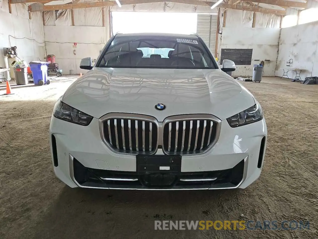 5 fotografías del automóvil dañado 5UX23EU08R9U20992 BMW X5 2024