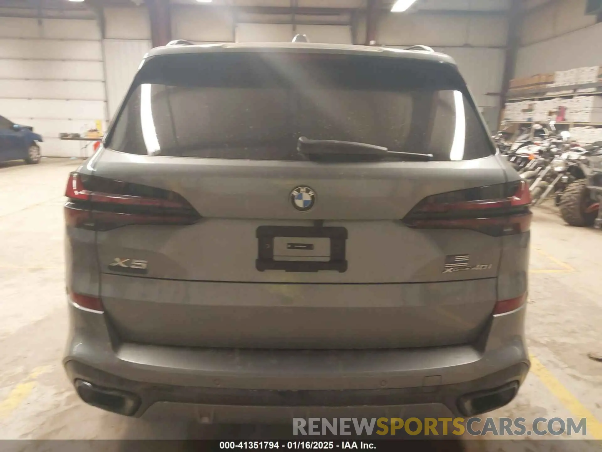 17 fotografías del automóvil dañado 5UX23EU08R9U39588 BMW X5 2024