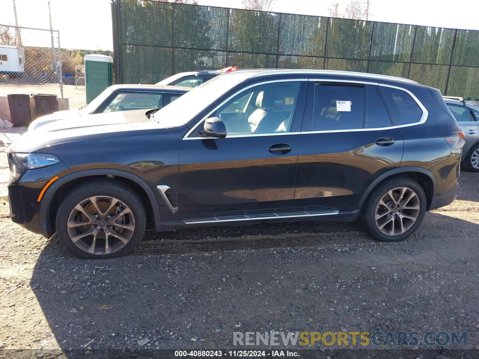 13 fotografías del automóvil dañado 5UX23EU08R9U70419 BMW X5 2024
