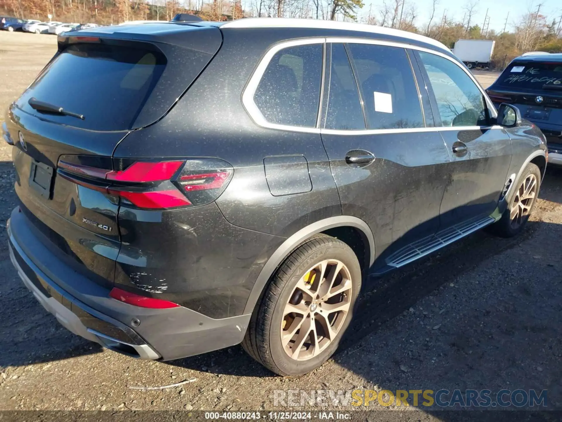 4 fotografías del automóvil dañado 5UX23EU08R9U70419 BMW X5 2024