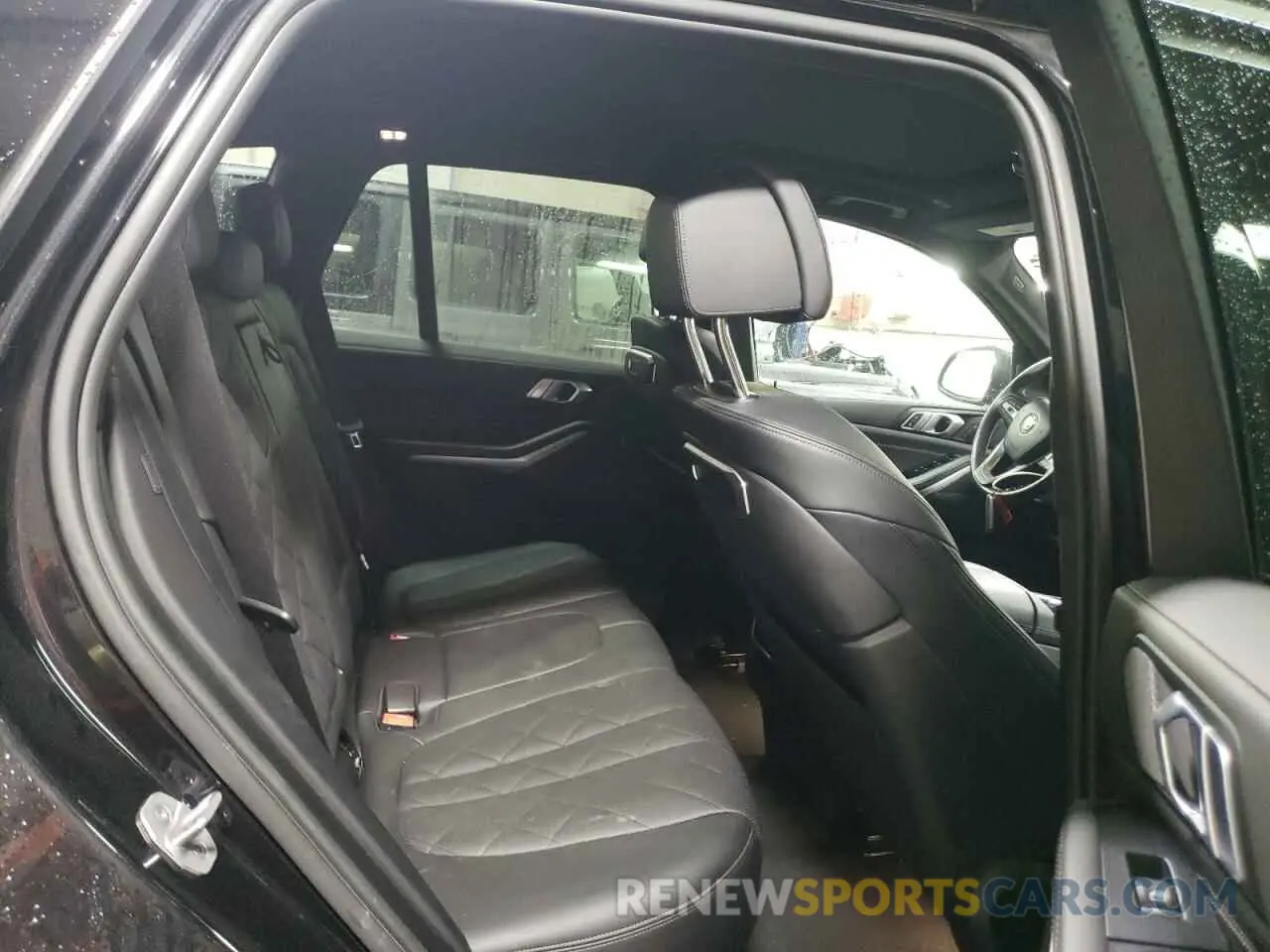 10 fotografías del automóvil dañado 5UX23EU09R9S20851 BMW X5 2024