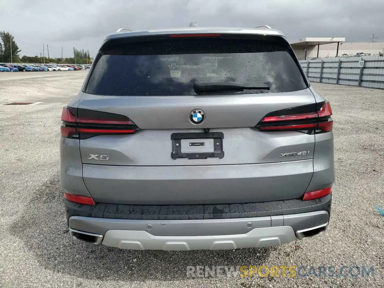 6 fotografías del automóvil dañado 5UX23EU09R9T54128 BMW X5 2024
