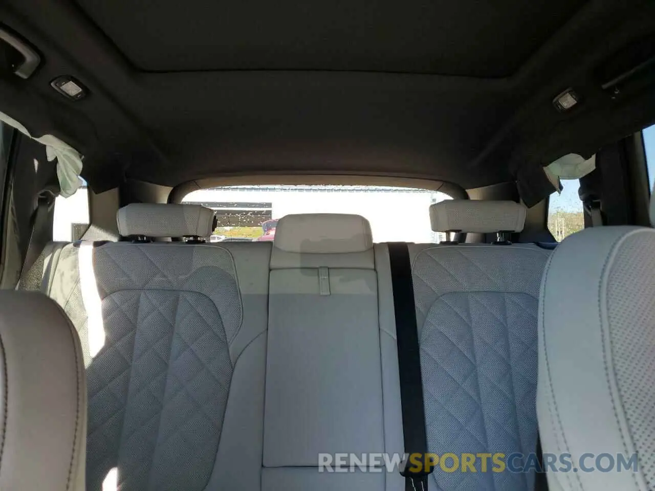 10 fotografías del automóvil dañado 5UX23EU09R9U91991 BMW X5 2024