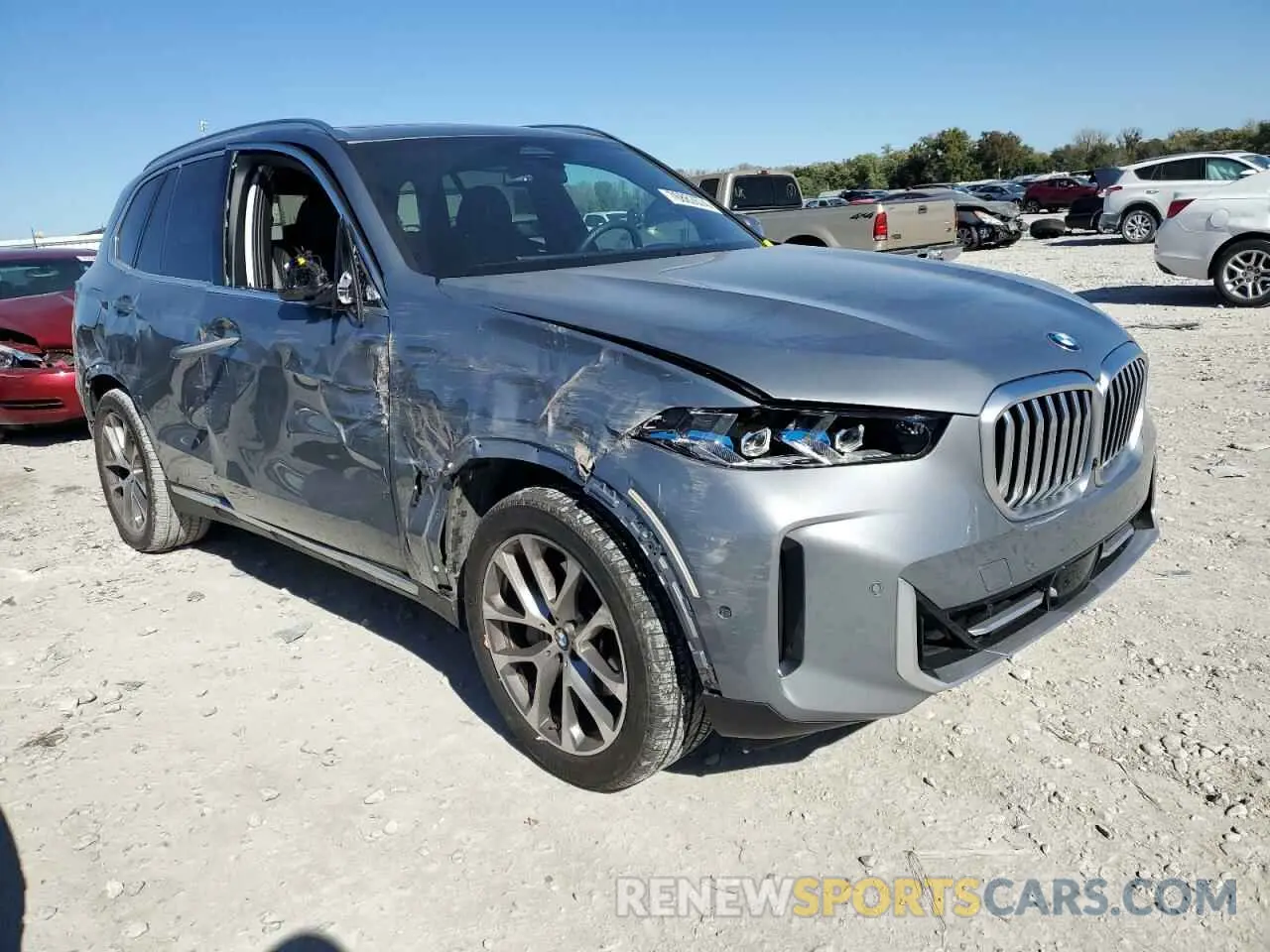 4 fotografías del automóvil dañado 5UX23EU09R9V18431 BMW X5 2024